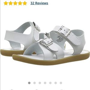 Footmates White Baby Sandals Size 4 - Never Worn